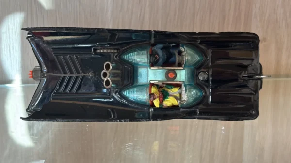 Batmobile Corgi 1/43 avec Batman & Robin - Amenic