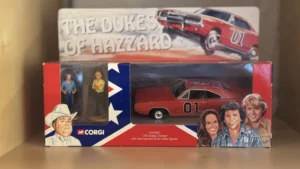 Dodge Charger "The Shérif fais moi peur" - Corgi CC05301 - 1/36 avec figurines