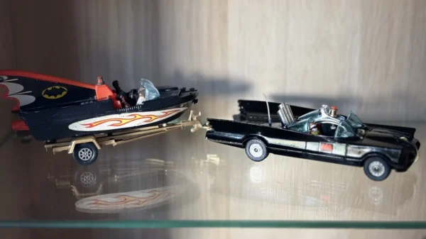Batmobile + Batboat Corgi 1/43 – DC Comics